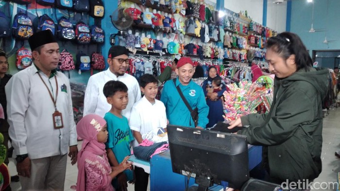 bupati sumenep ahmad fauzi
