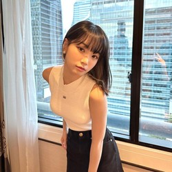Kim Chaewon Cedera Leher, Libur Promosi Comeback LE SSERAFIM