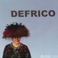 Demi menyokong kebangkitan ekonomi pasca-pandemi, menurut Ketua Umum Asosiasi Perancang dan Pengusaha Mode Indonesia (APPMI) Poppy Dharsono, seluruh ekosistem industri fesyen muslim Tanah Air harus bahu-membahu mewujudkan cita-cita Indonesia sebagai kiblat modest fashion dunia.