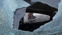 Seperti diketahui, sejumlah orang tak dikenal (OTK) menyerang Polres Pelabuhan Makassar dan dua pos polisi lalu lintas (polantas) di lokasi berbeda pada Jumat (14/4/2023) dinihari.