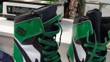 Yang ingin bergaya sporty tapi feminin. Foto: Brightside