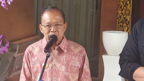 Gubernur Bali Wayan Koster di rumah dinasnya, Denpasar, Jumat (14/4/2023).