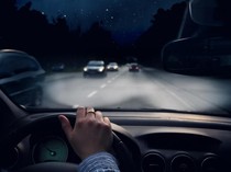 Ini Perbedaan Evening, Afternoon, dan Night Lengkap dengan Waktu Memakainya