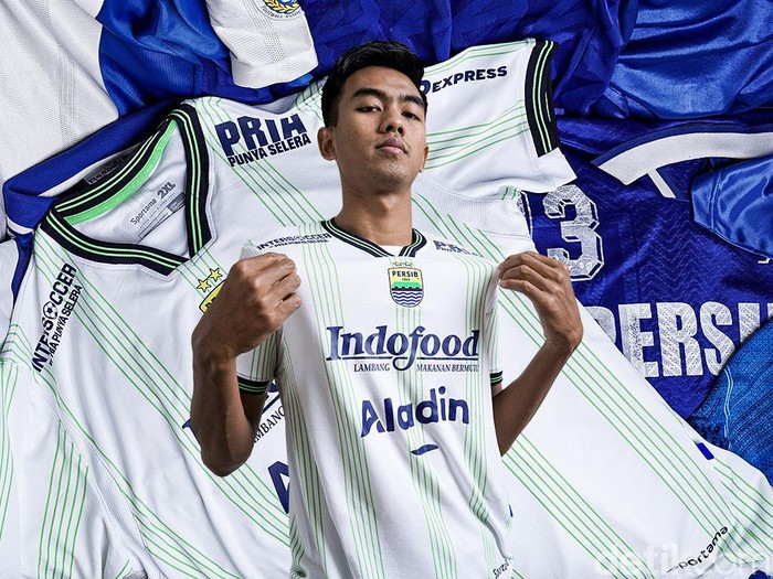 Jersey baru Persib untuk musim depan.