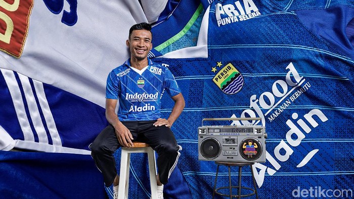 Jersey baru Persib untuk musim depan.