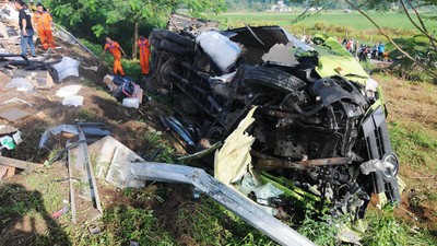 Kondisi Kendaraan yang Kecelakaan Beruntun di Tol Semarang-Solo