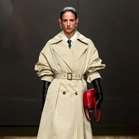 Inilah koleksi terbaru Alexander McQueen Fall/Winter 2023. Foto: Dok. Alexander McQueen.