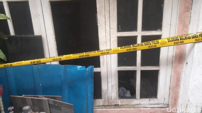 lokasi suami bakar istri di gang kinco lontar lakarsantri surabaya