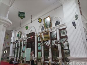 Mengenal Mbah Priok, Sosok di Balik Nama Tanjung Priok