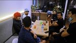 Pesulap Merah Doyan Kulineran, Hobi Nongkrong dan Review Makanan