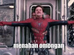 Meme Menohok Malacia dan Maguire Gebuk MU