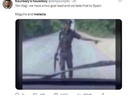 Meme Menohok Malacia dan Maguire Gebuk MU