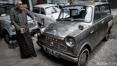 Mengintip Bengkel dan Garasi Mobil Klasik Pakde Bei
