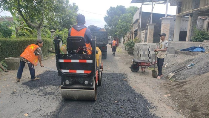 perbaikan jalan banyuwangi