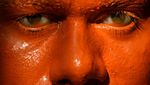 Ritual Unik di Bangladesh, Seluruh Tubuh Umat Hindu Dicat Merah
