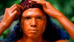 Ritual Unik di Bangladesh, Seluruh Tubuh Umat Hindu Dicat Merah