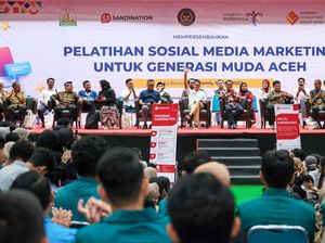 Sandiaga Beri Beasiswa Kepemimpinan ke Pengusaha Muda di Aceh