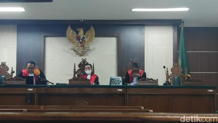 Sidang kasus suap auditor BPK RI di PN Makassar.