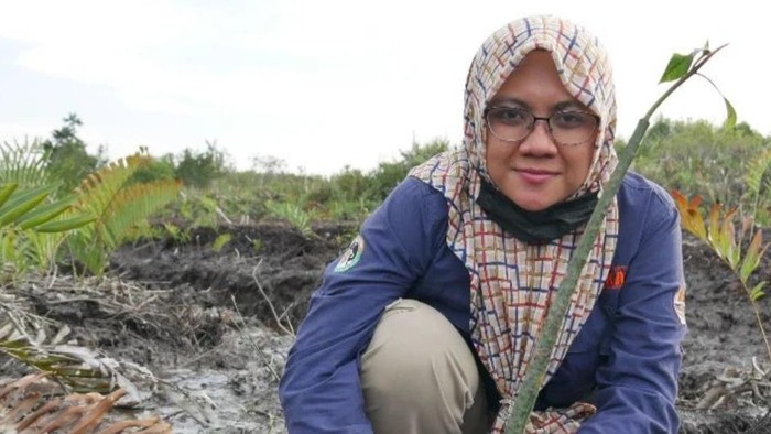 Stafsus Menteri LHK, Afni Zulkifli mundur sebagai caleg NasDem dari Riau. (Foto: Istimewa)