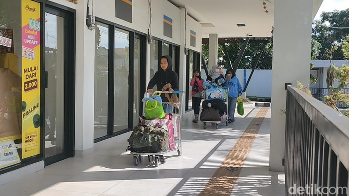 Suasana di Terminal Guntur Garut