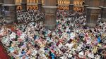 Berharap Lailatulqadar, Begini Suasana Iktikaf di Masjid Istiqlal