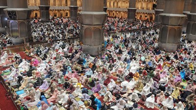 Berharap Lailatulqadar, Begini Suasana Iktikaf di Masjid Istiqlal