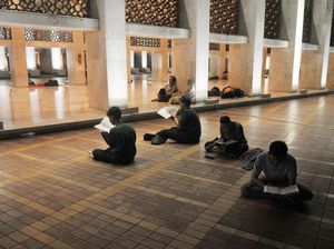 Kapan Waktu Terbaik untuk Itikaf? Ini Penjelasannya