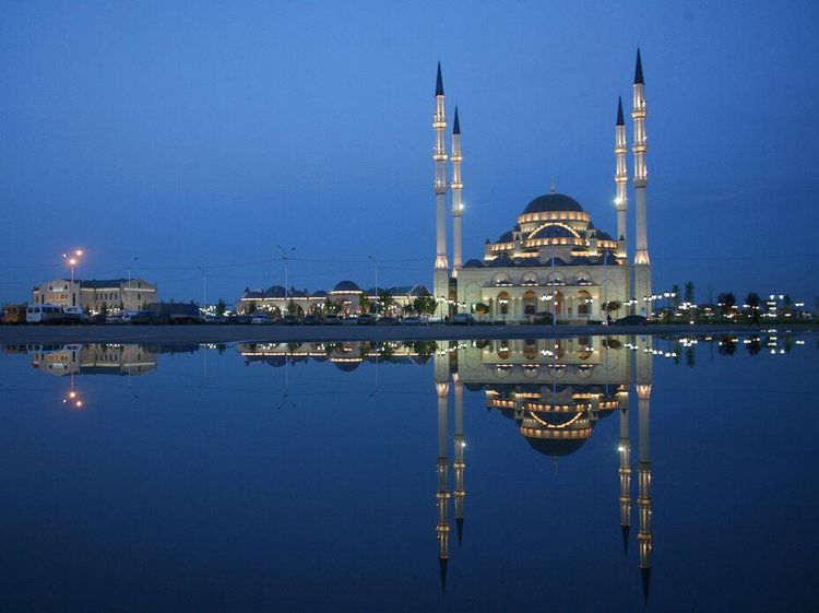 Akhmad Kadyrov, Masjid Lambang Damai di Rusia