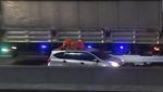 Wuss... Kendaraan Pemudik Mulai Lintasi Tol Cikampek