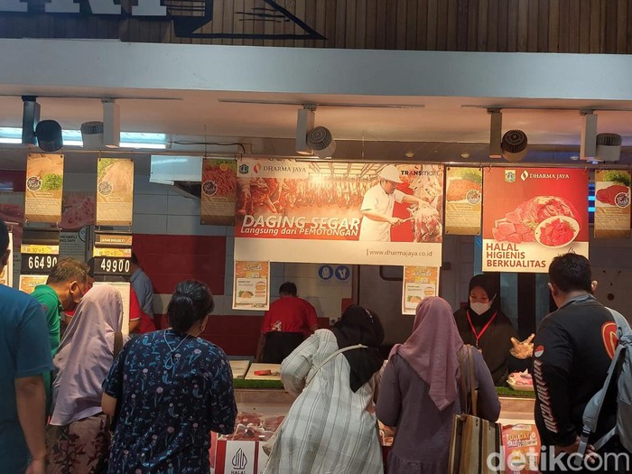 Transmart Full Day Sale di Transmart Cempaka Putih