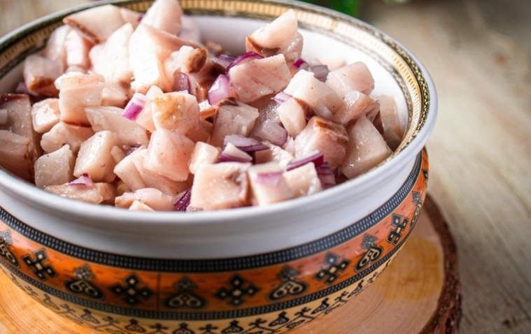 Disebut Makanan Paling Tak Enak di Dunia, Ini Salad Ikan Khas Rusia