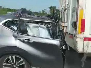 3 Fakta Mobil CRV Seruduk Truk Boks di Tol Boyolali, 3 Tewas