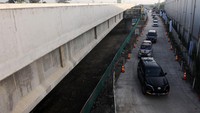 Tol dibuka secara fungsional mulai pukul 06.00 WIB-17.00 WIB.