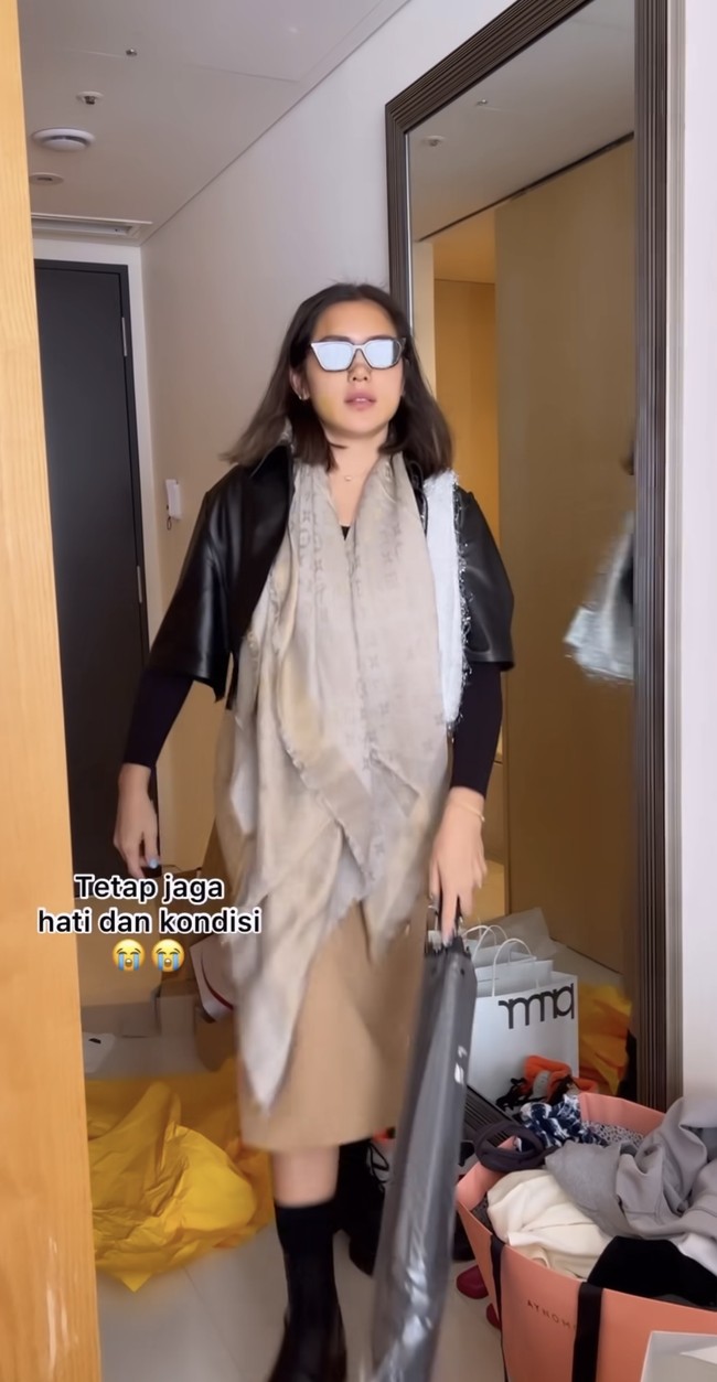 Seperti inilah wajah baru Jessica Iskandar setelah operasi rongga hidung. Diketahu Jedar menjalani operasi plastiknya itu di klinik Banobagi, Korea. Foto: Instagram/@inijedar