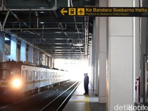 Cara Naik Kereta Bandara Soekarno-Hatta, Daftar Stasiun, serta Tarifnya
