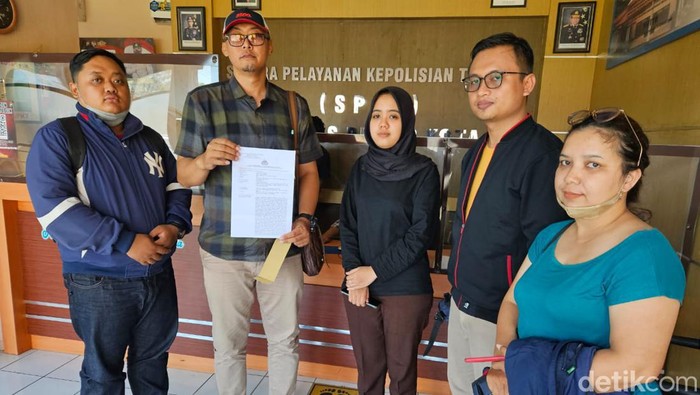 konser dewa 19 batal