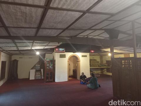 Langgar Merdeka di Kampung Batik Laweyan, Kota Solo. Diunggah Sabtu (15/4/2023).