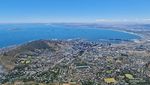 Menikmati Indahnya Keajaiban Dunia Table Mountain dari Cable Car