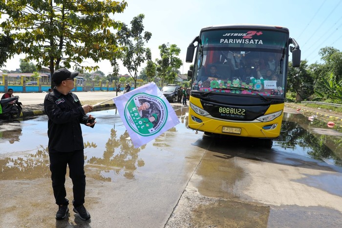 Komunitas Ojek Online (Kajol) Indonesia. menggelar mudik gratis bagi ratusan driver ojek online (ojol) se-Jabodetabek.