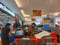 Diskon Transmart Full Day Sale Gokil! Pengunjung Langsung Borong