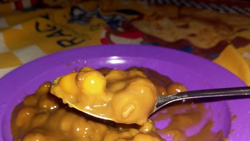 Takjil Jenauri gula merah dari Dompu yang legit.