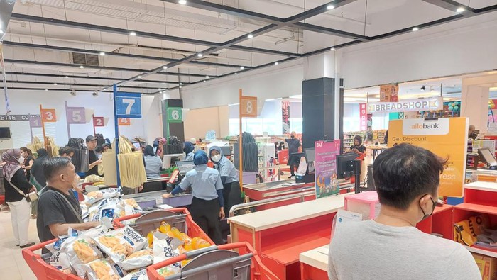 Transmart Full Day Sale di Transmart Cempaka Putih