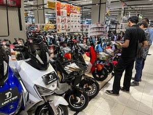 Besok Transmart Full Day Sale! Ada Sepeda Listrik Diskon hingga Rp 1 Jutaan
