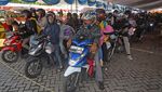 Arus Pemudik Motor di Pelabuhan Ciwandan Lancar