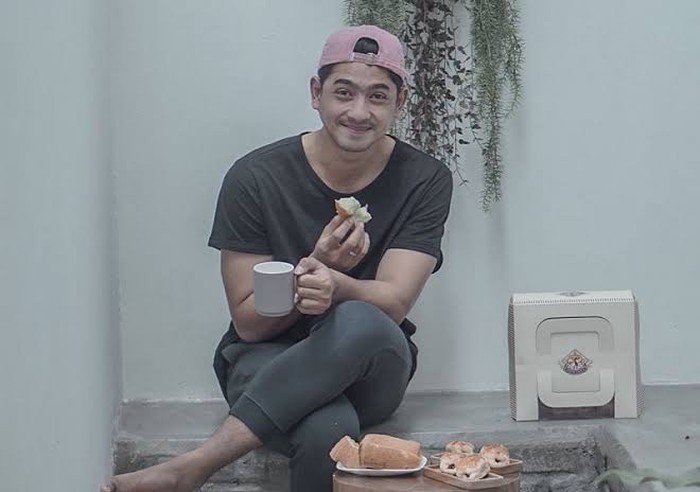 Arya Saloka ‘Ikatan Cinta’, Hobi Makan Nasi Gudeg hingga Bakso Arya Saloka ‘Ikatan Cinta’, Hobi Makan Nasi Gudeg hingga Bakso