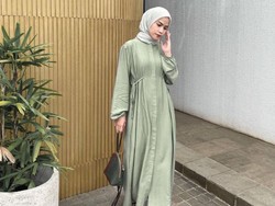 8 Pilihan Baju Lebaran Cantik Warna Sage Green yang Jadi Tren Tahun Ini