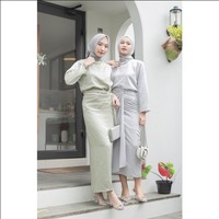 Pilihan dress sage green berikut cocok dijadikan dalaman untuk kamu yang ingin pakai outerwear. INNER KAFTAN berbahan maxmara ini bisa dimiliki dengan harga Rp 170 ribu.Foto: Dok. Shopee Brand