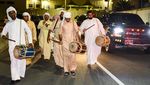 Begini Cara Warga Doha Membangunkan Sahur