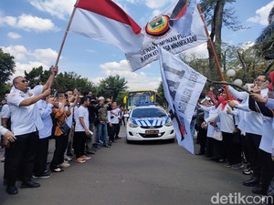 Fadli Zon dan Andre Rosiade Lepas 3.100 Pemudik ke Sumbar