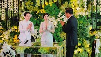 Kevin Sanjaya dan Valencia mengucapkan terima kasih kepada Jokowi karena sudah hadir dalam pencatatan sipil pernikahan tersebut. Foto: instagram